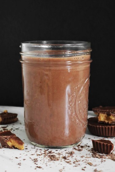 Peanut butter cup coffee creamer