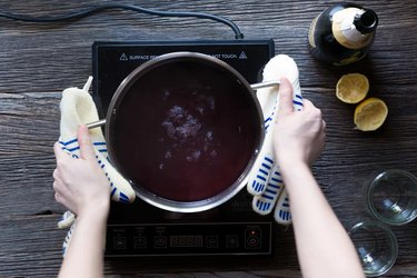 Pomegranate Champagne Jelly Recipe | eHow