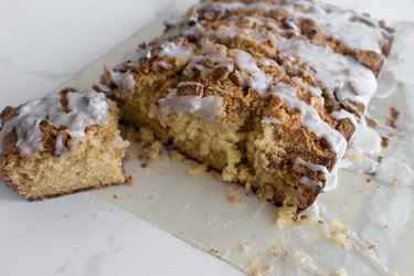 Cinnamon Toast Crunch Coffee is such a delicious and soft cake.