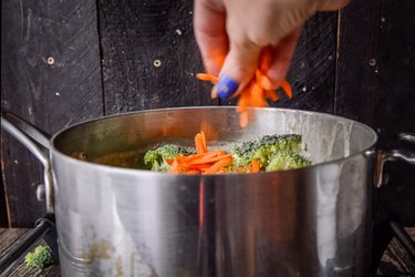 How to Make Panera's Broccoli Cheddar Soup