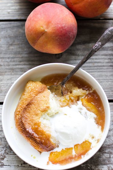 Delicious Homemade Peach Cobbler