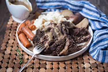 Crockpot Roast with Gravy Recipe