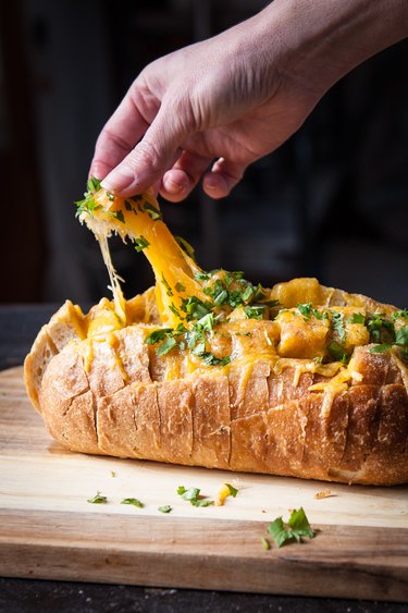 How to Make Tailgate Pull-Apart Bread