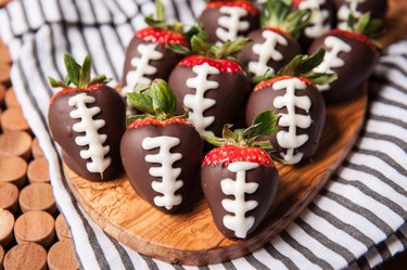 How to Make Chocolate Covered Strawberry Footballs