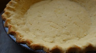 Gluten-free and low-carb coconut flour rolled pie crust