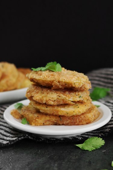 Serve crispy fried green tomatoes