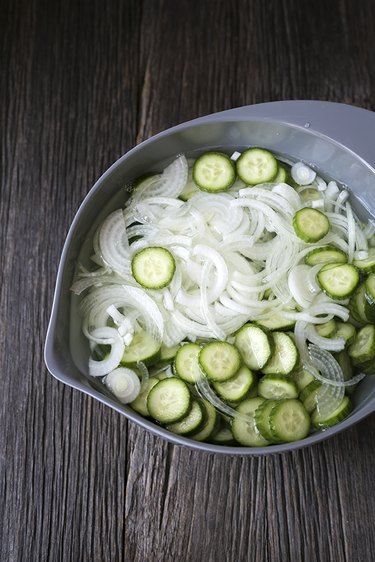 How to Make Bread-and-Butter Pickles | eHow